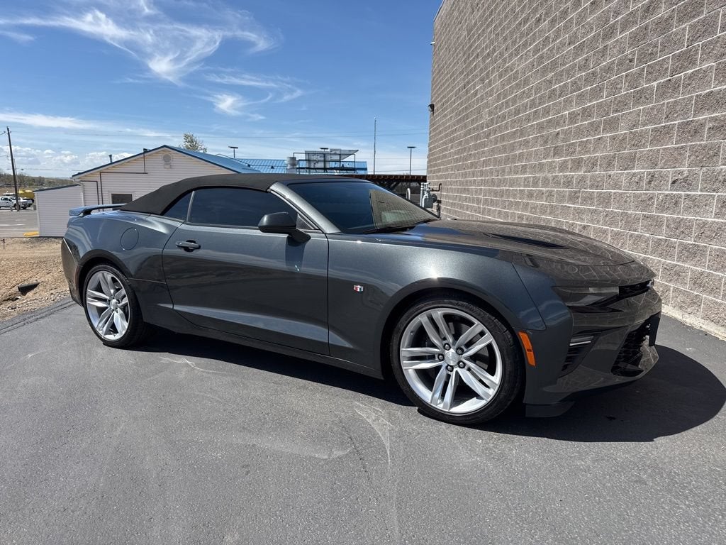 2018 Chevrolet Camaro 2SS in Nightfall Gray Metallic — front three-quarter view