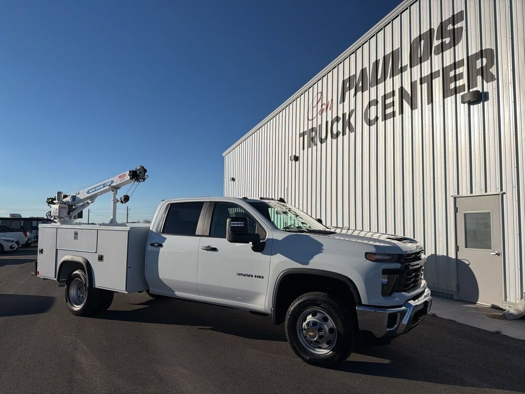 2025 Chevrolet Silverado 3500 HD Chassis Cab Work Truck in Summit White — front three-quarter view