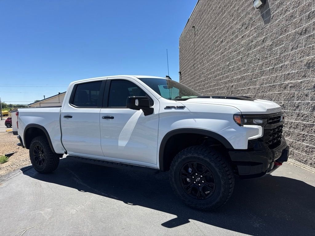 2026 Chevrolet Silverado 1500 ZR2 in Summit White — front three-quarter view